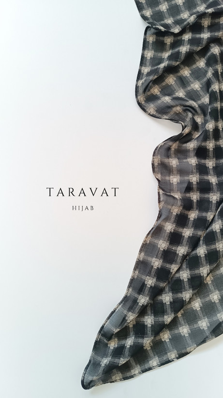 روسری حریر ژرژت مشکی چهارخونه قواره ۱۳۰