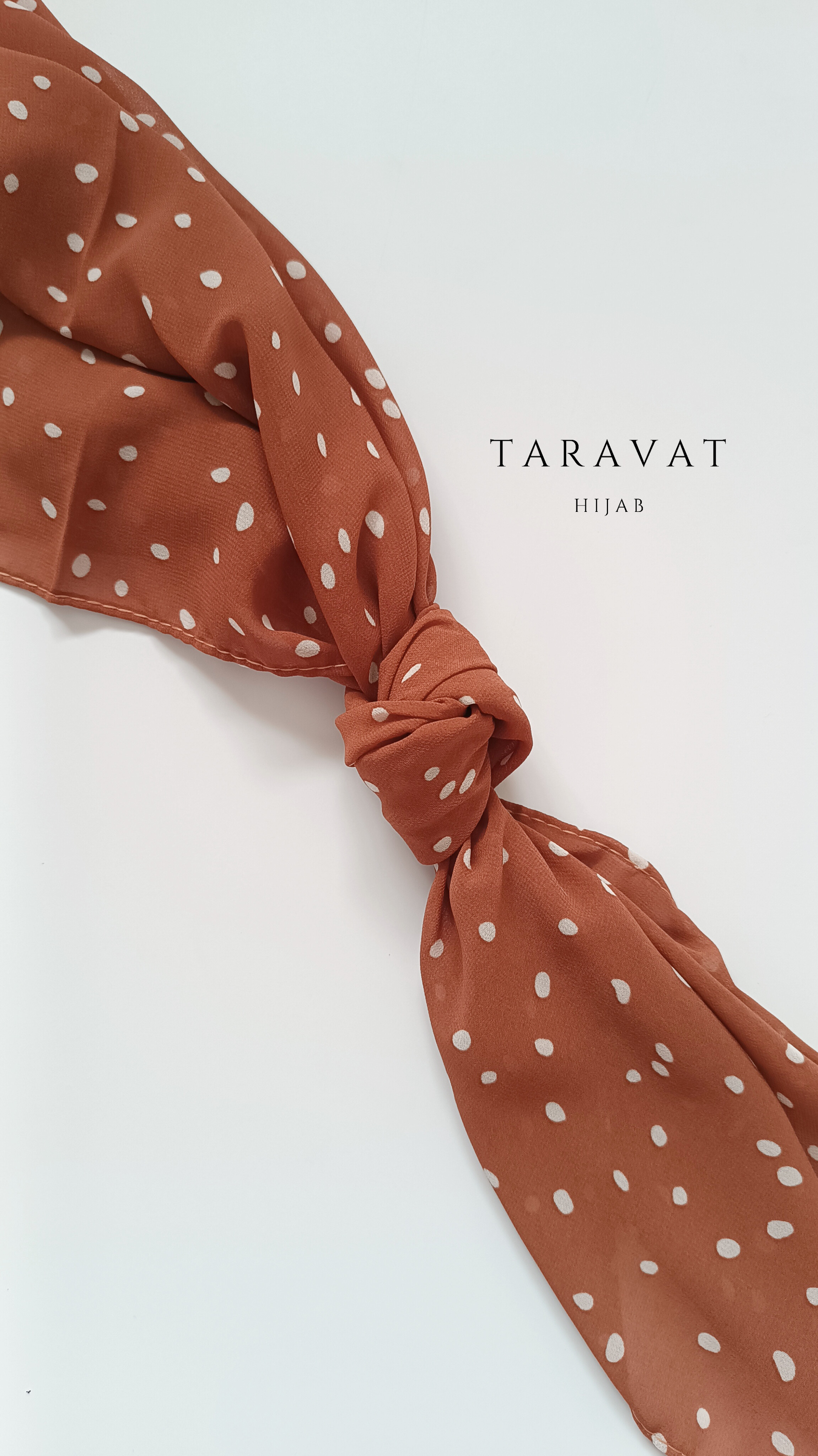 روسری حریر ژرژت آجری توپی خالخالی قواره ۱۳۰